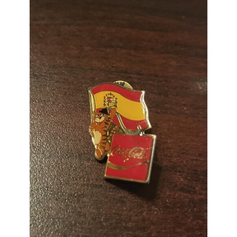 Vintage 1988‎ Seoul Olympics Coca Cola Hodori Tiger Spain Flag Lapel Pin
